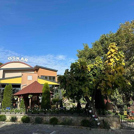 ביטולה Villa Oskar מראה חיצוני תמונה